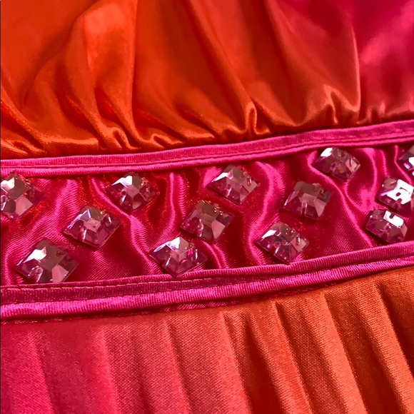 Girl’s Dress - Picture 5 of 6